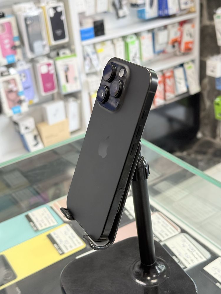 Apple iPhone 16 Pro 128GB Black Titanium Чисто Нов!