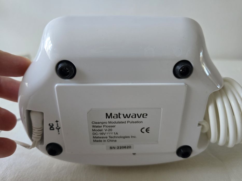 Irigator bucal - cu presiune fluctuanta