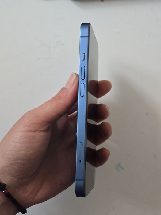 Vand iPhone 13 Blue