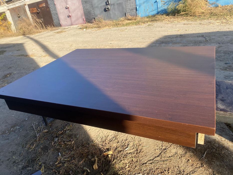 Продам польский кухонный стол