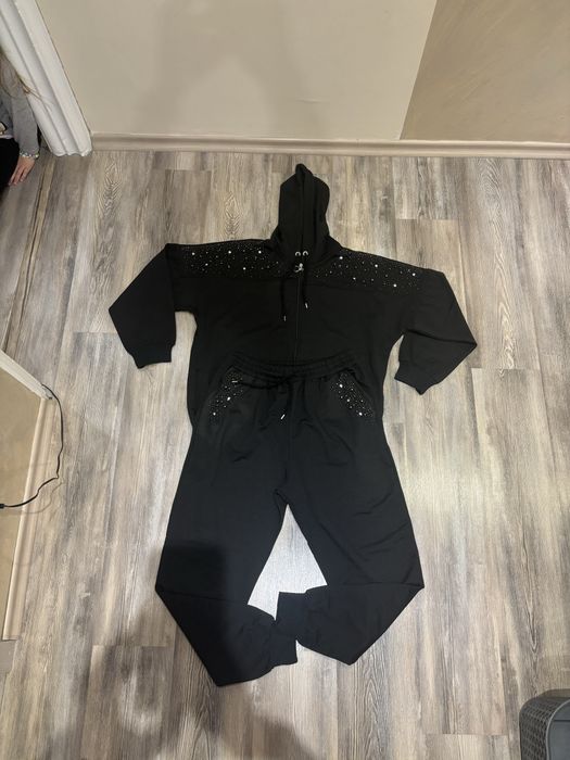 Дамски спортен екип