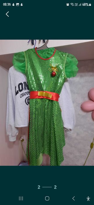 Продам платье для утренника на новый годенника