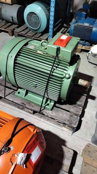 Motor electric trifazat VEM, 110kW, 3000rpm, 380V