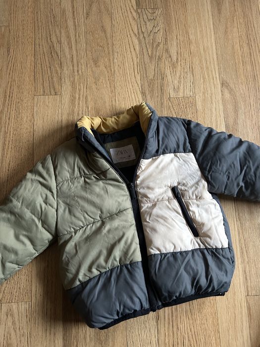 Zara дебело яке за момче 98