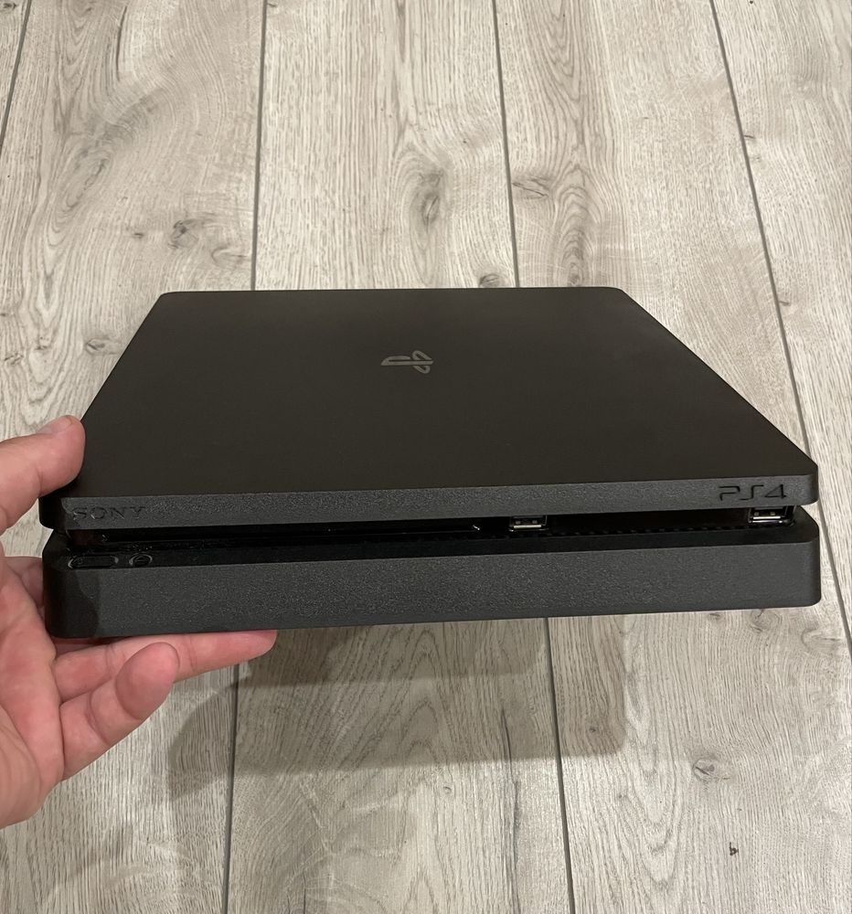 PlayStation 4 с игри