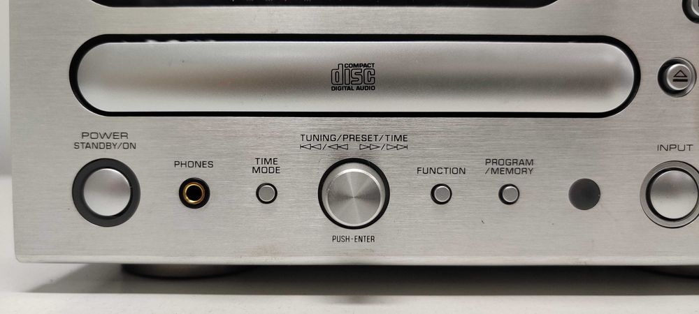 Yamaha CRX D 430 amplificator CD receiver statie sistem dock DAB AUX