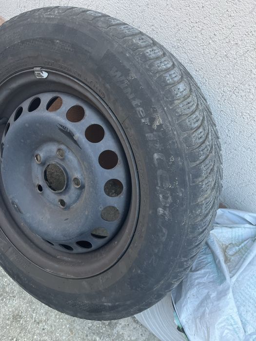 Vand set jante+anvelope hankook 195/65/R15 de iarna