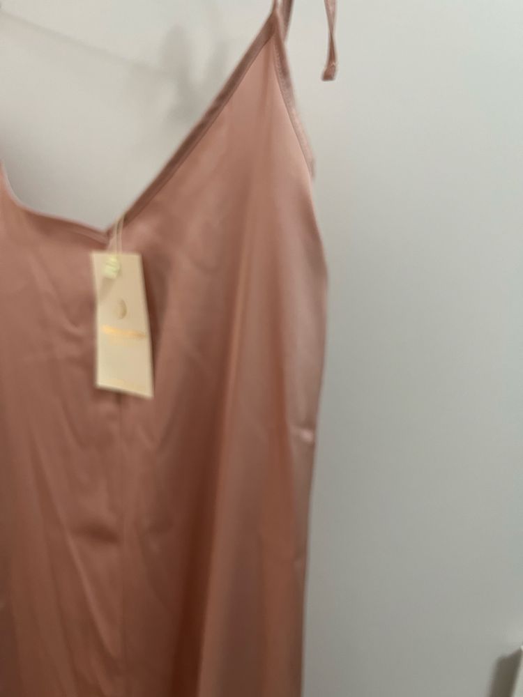 Рокля от Vintage Summer, нова с етикет