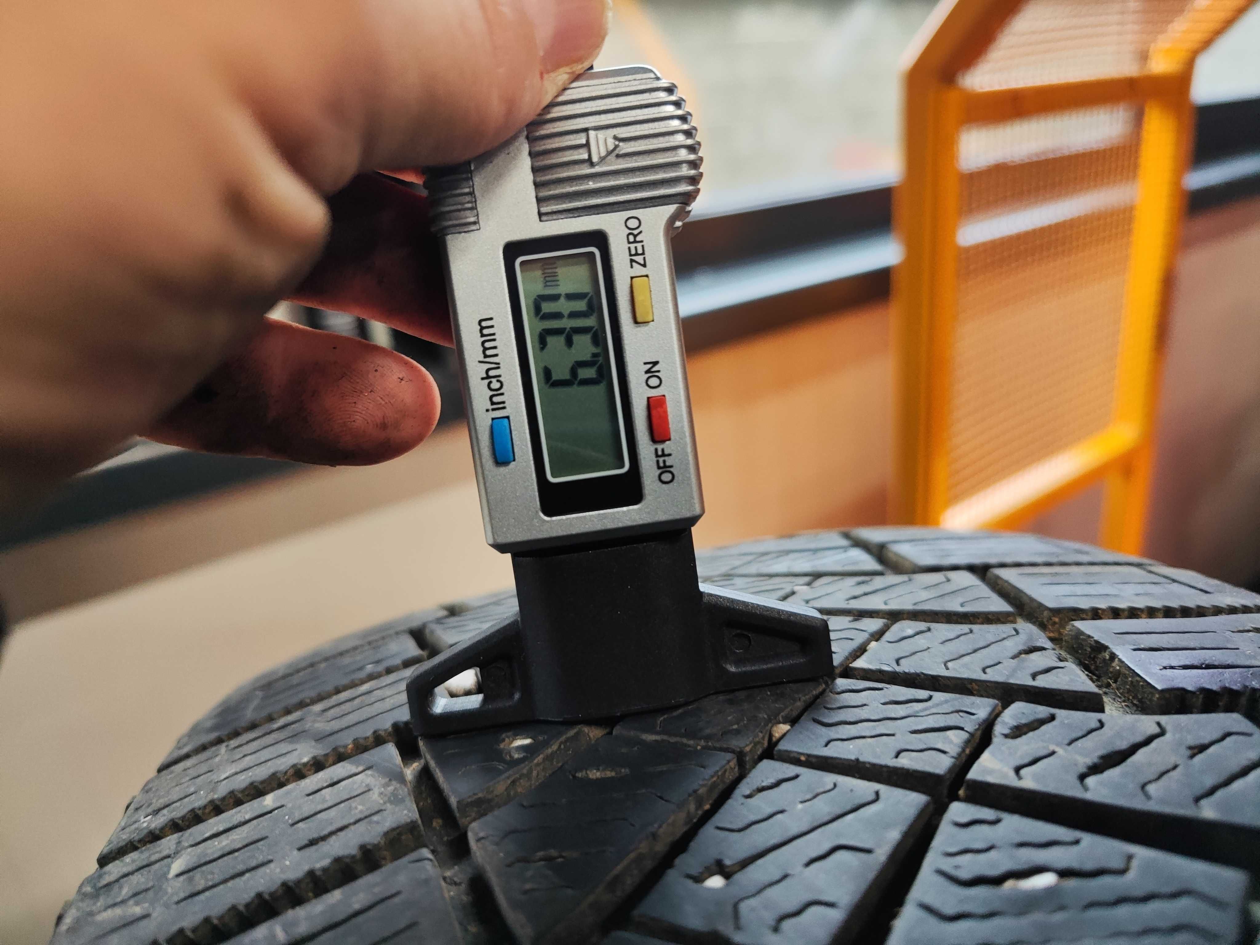 4бр. зимни гуми 225/65/17 Pirelli