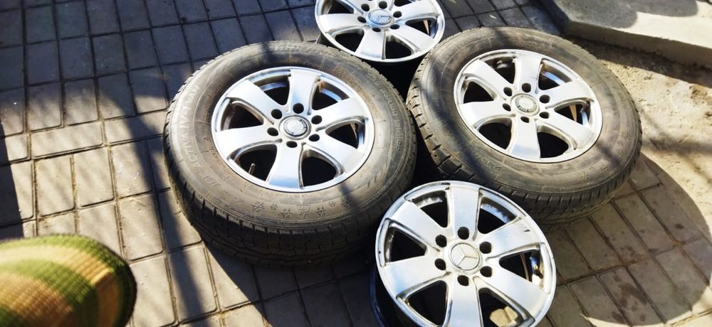 Диски 4 шт + 2 баллона на Спринтер