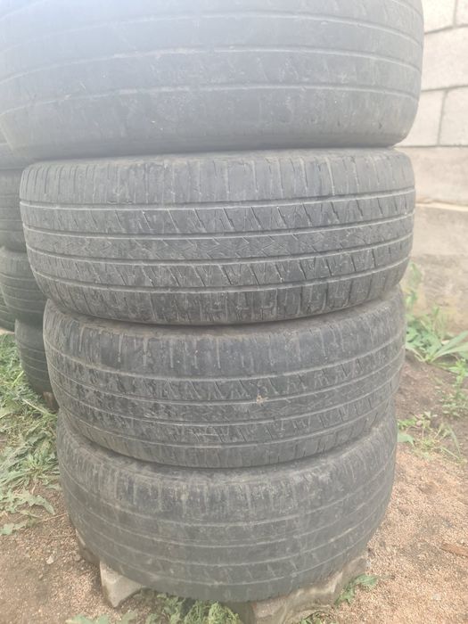 Продам шины 215/60/17