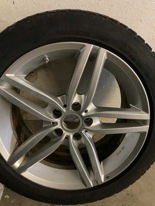 Jante 18 originale Bmw G30 anvelope Iarna 245/45R18 GoodYear Ultragrip