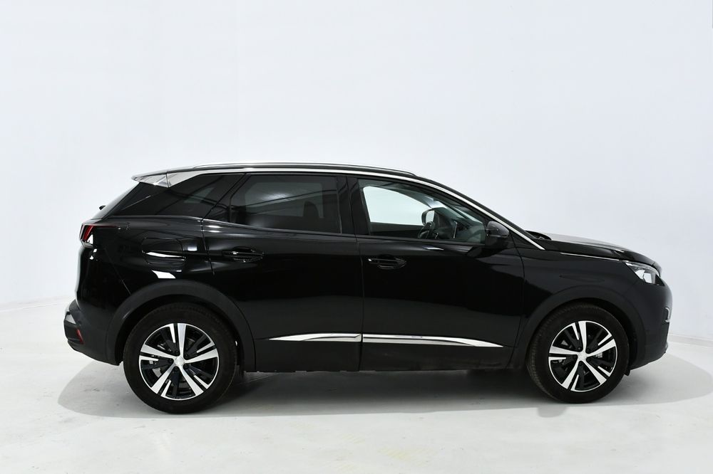 /// Peugeot 3008 ALLURE Black Edition ///