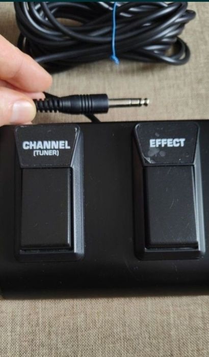 Pedala dubla chitara Behringer FS112GMX AMP Dual Switch Pedal