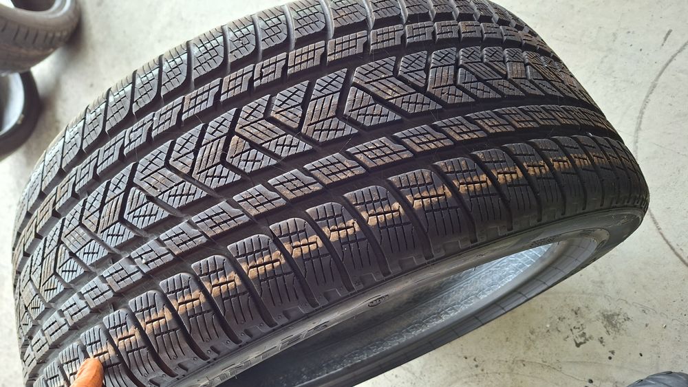 1buc 285 40 R22 2024 PIRELLI iarna M+S cauciuc anvelopa