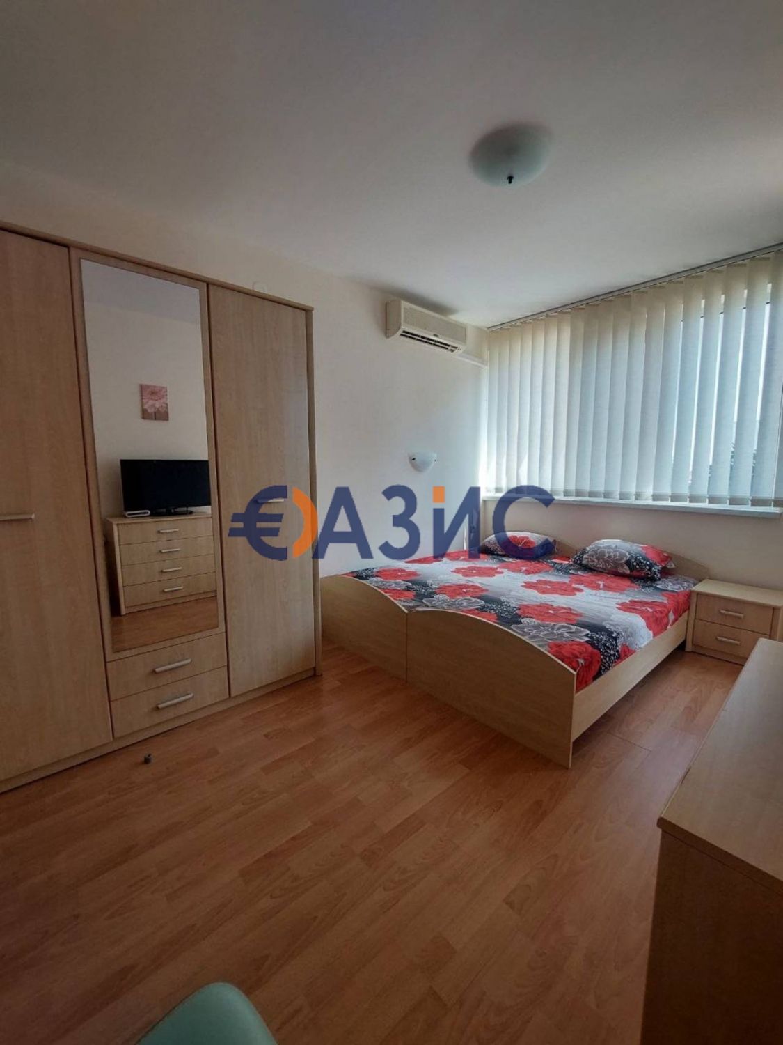 # 33455054 Трехстаен апартамент в Комплекс Краун Форт Клуб, Свети Влас
