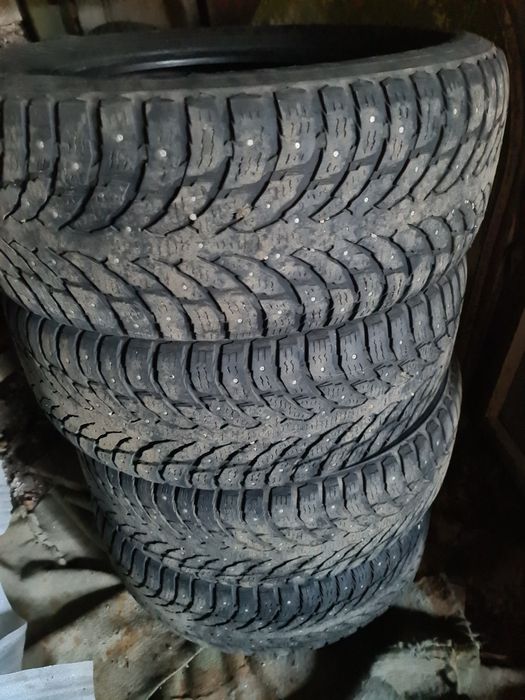 Резина зимняя стояла