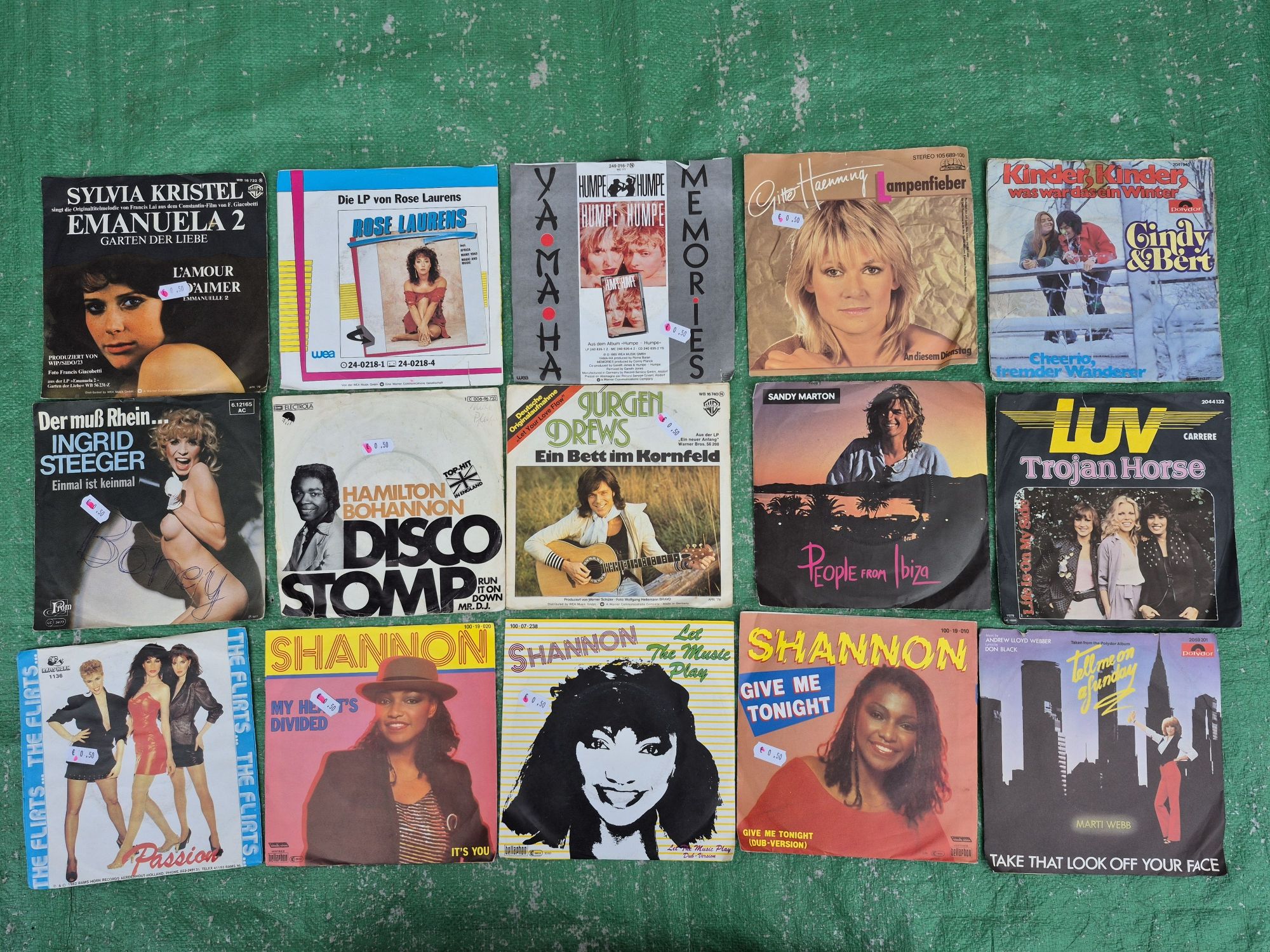 Vand Lot Discuri Vinil colectie aproximativ 112LP muzica usoara mixtă