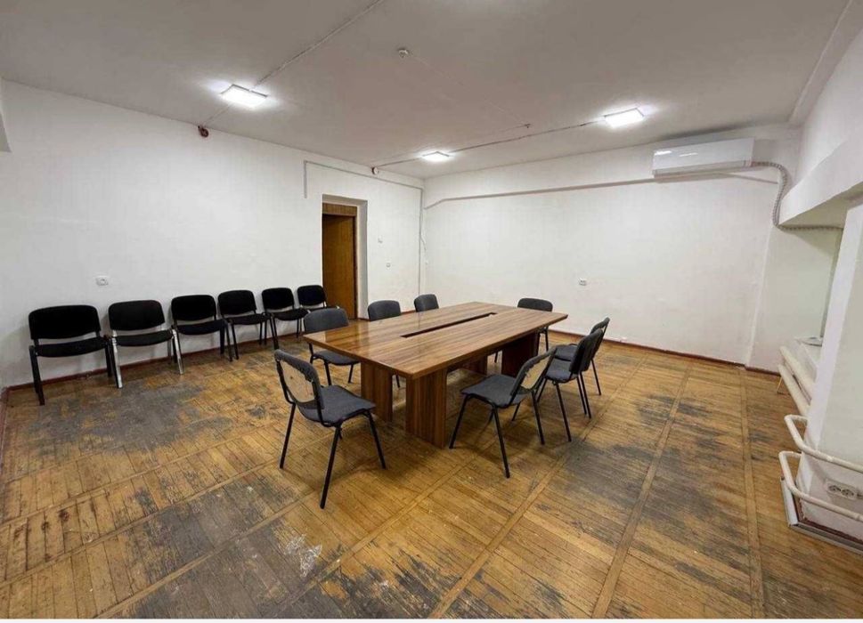 Офис 20 и 40м2 ор.Алайский mobi.uz