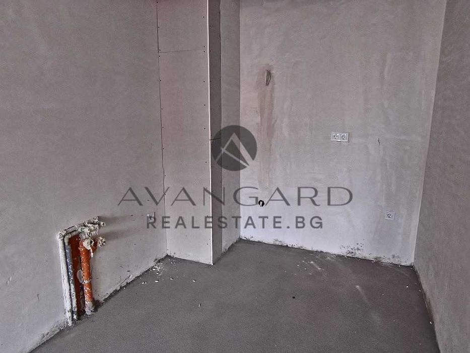 Продава се Двустаен апартамент в Пловдив, Христо Смирненски - 72 кв.м за 1278 €/кв.м - Снимка #2