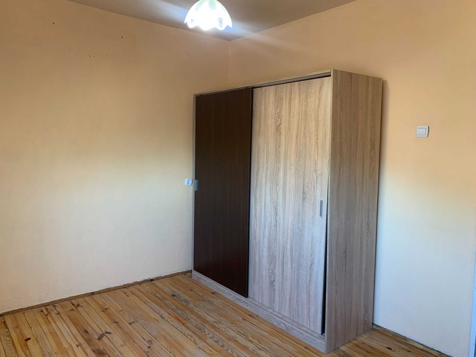 ЧЕТИРИСТАЕН апартамент в Карлово