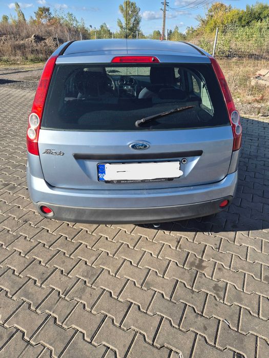 Ford Fiesta 1.3 Duratec Euro 4 an 2006 199340 km consum redus