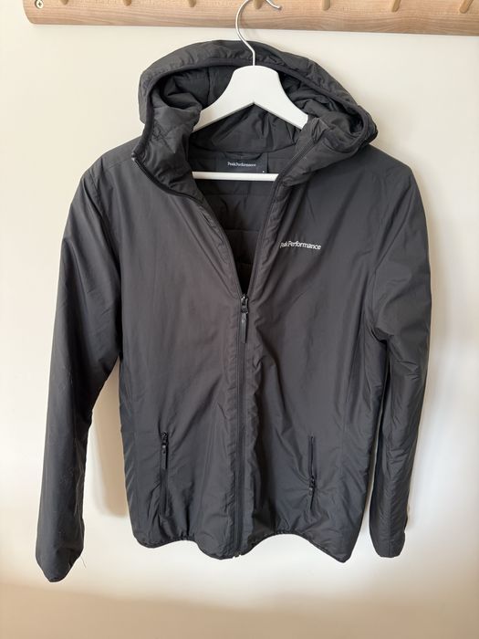 Тънк яке Peak Preformance