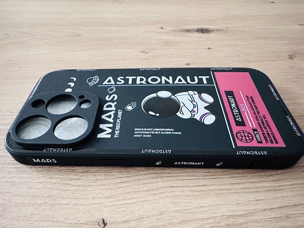 Iphone 14 Pro Case Astronaut