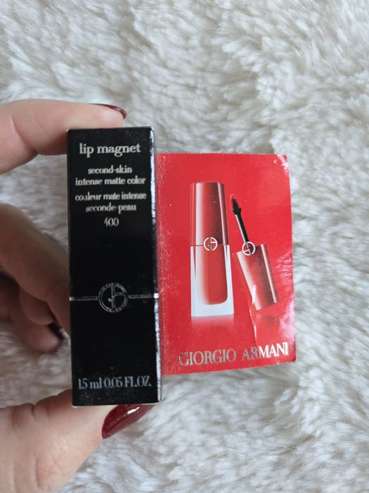 Гримове тестери Yves Saint Laurent (YSL) и Армани/ARMANI