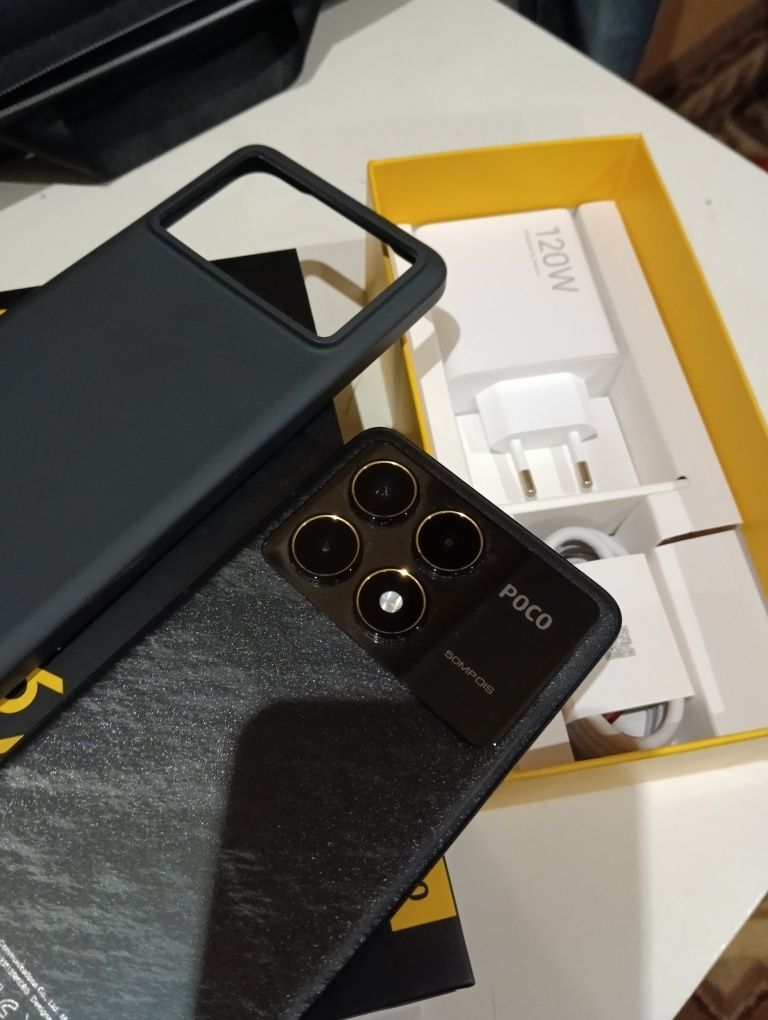 Poco f6pro (12/512)