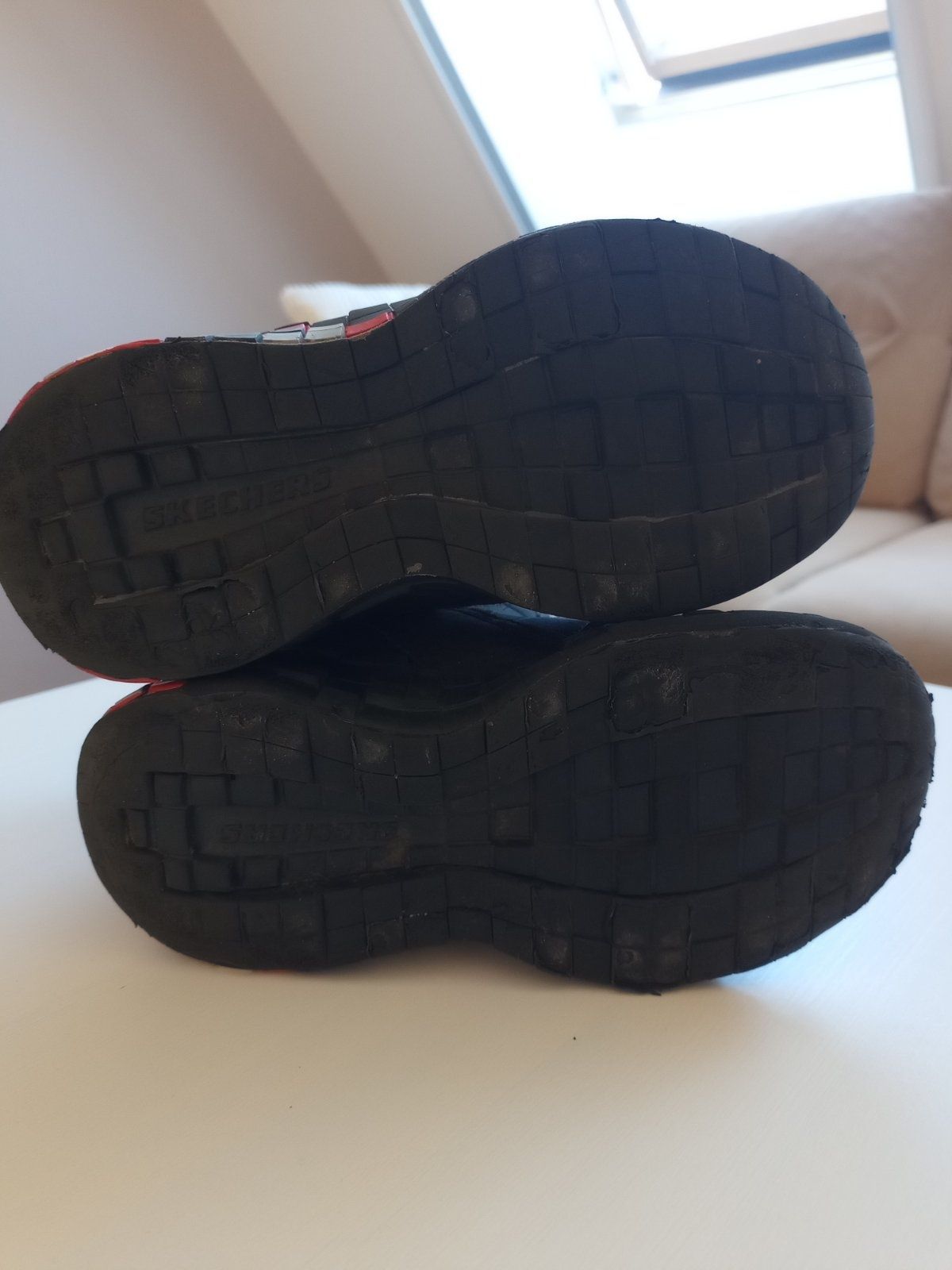 Зимни ботуши  Skechers номер 29+ подарък