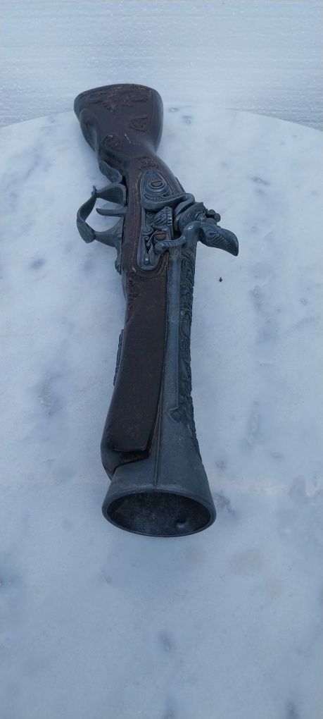 Pistol pt panoplie