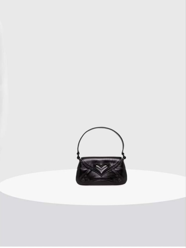 Чисто нова чанта pinko