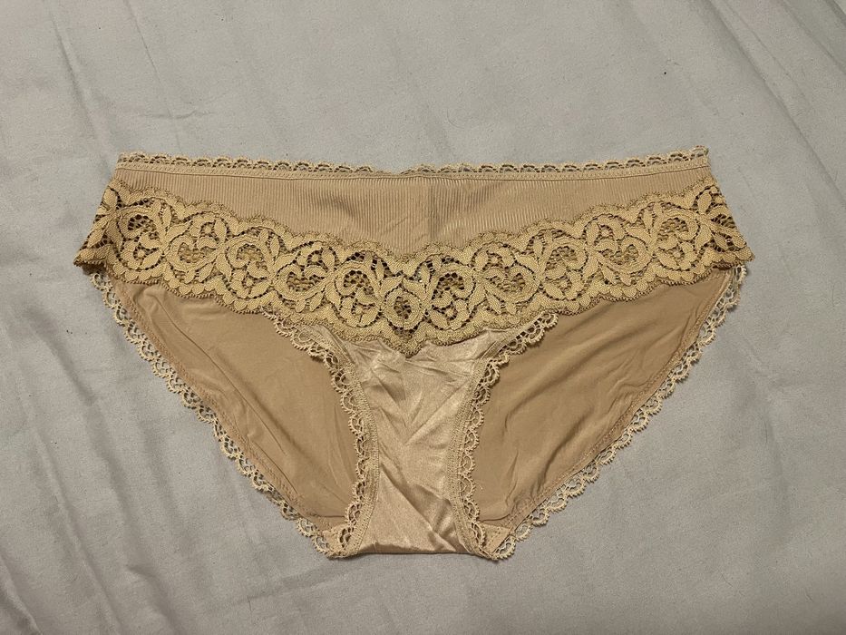 Дантелено бельо Victoria's Secret S, M р-р