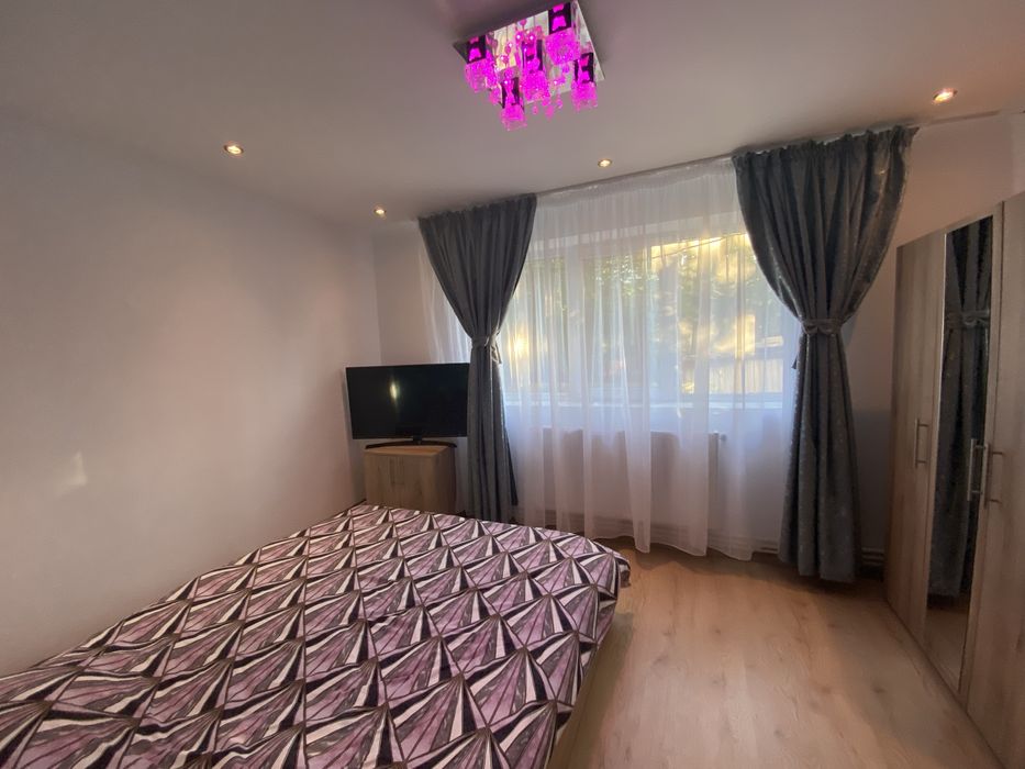 Vând Apartament 2 Camere Complet Mobilat Și Utilat + Gradina si Foisor