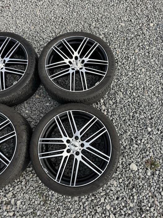 Джанти 5x112 със зимни гуми 235/40/19
