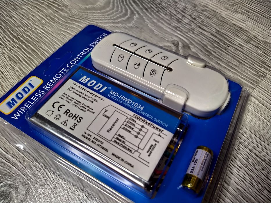 Telecomanda Wireless Universala pentru Lustra 4 canale