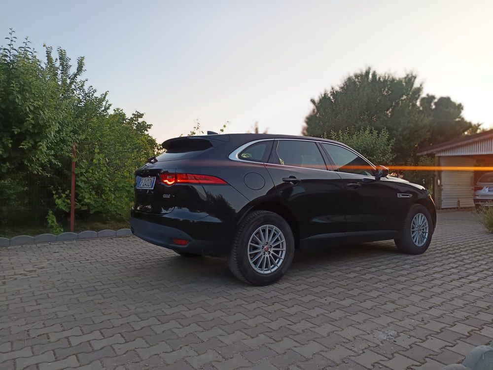 Jaguar F-Pace 20d AWD Prestige