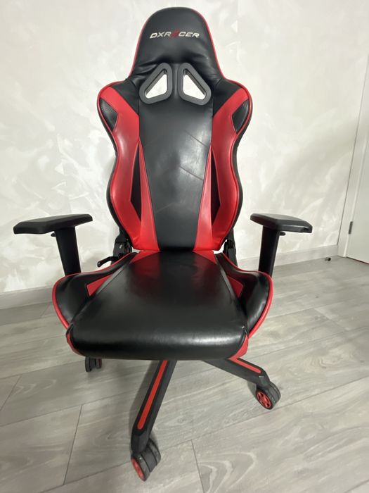 Продам игровое кресло