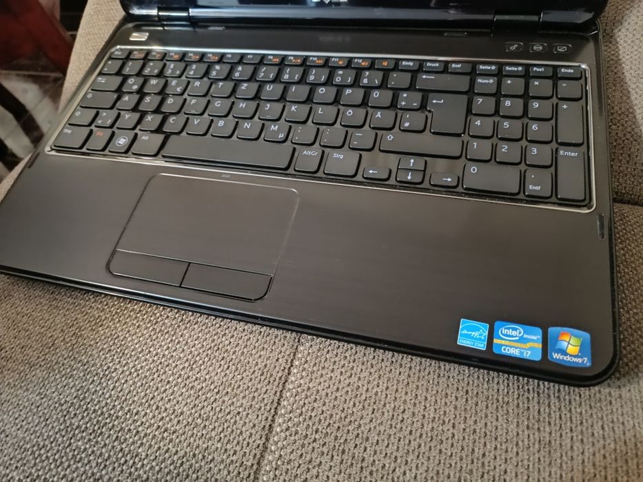 Laptop Dell inspiron N5110 i7 gen 2 gaming