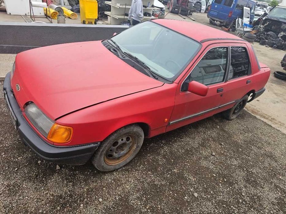 Dezmembrez Ford Sierra 2.0 i CL 74KW tip FORD N4 an 1989