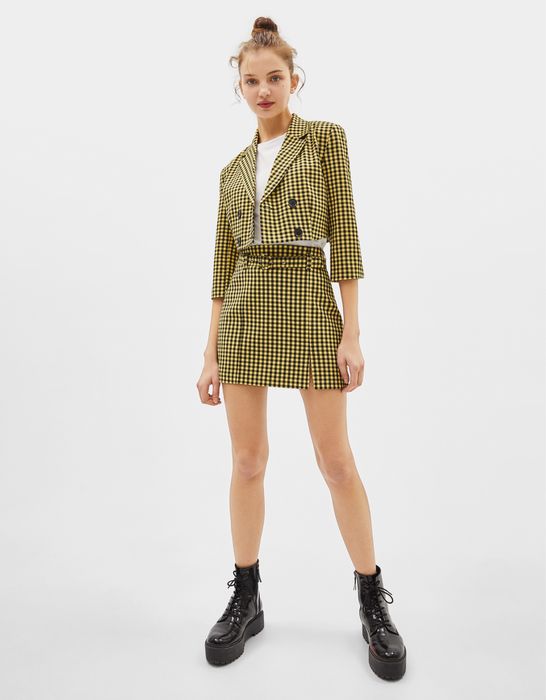 Blazer si fusta Bershka