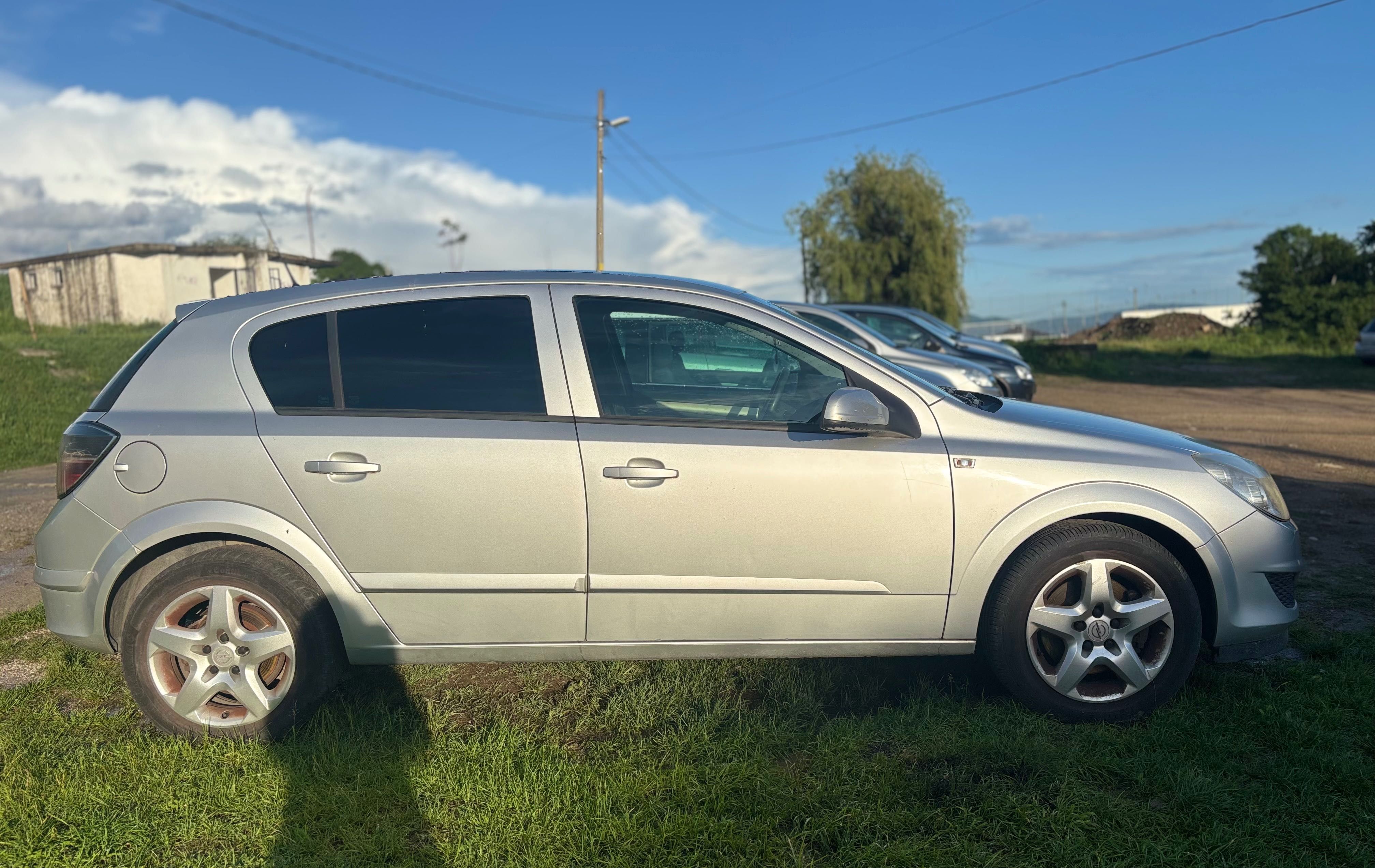 Opel Astra H 1.7