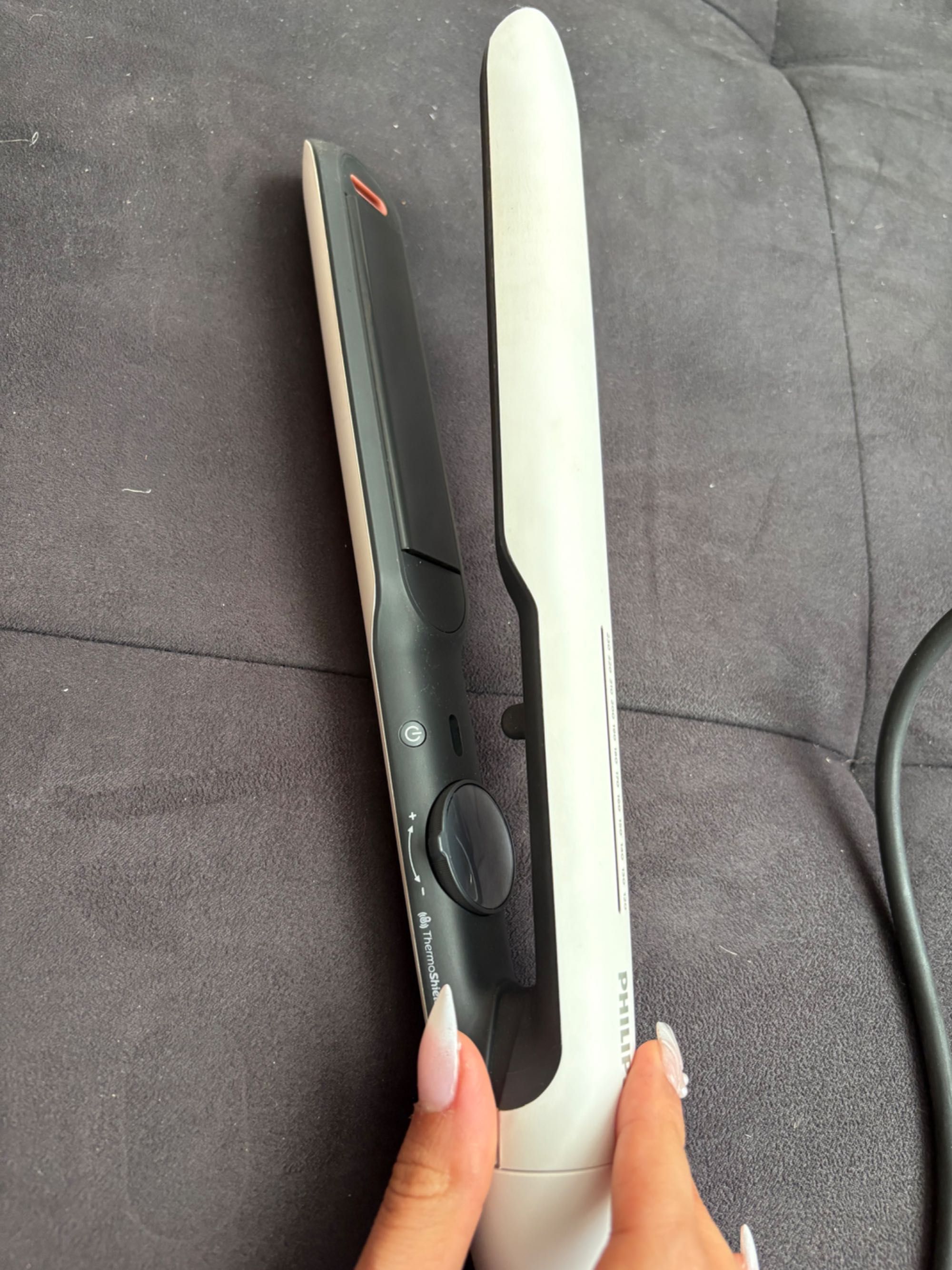 Преса за коса Philips Prestige BHS515/00, Технология ThermoShield