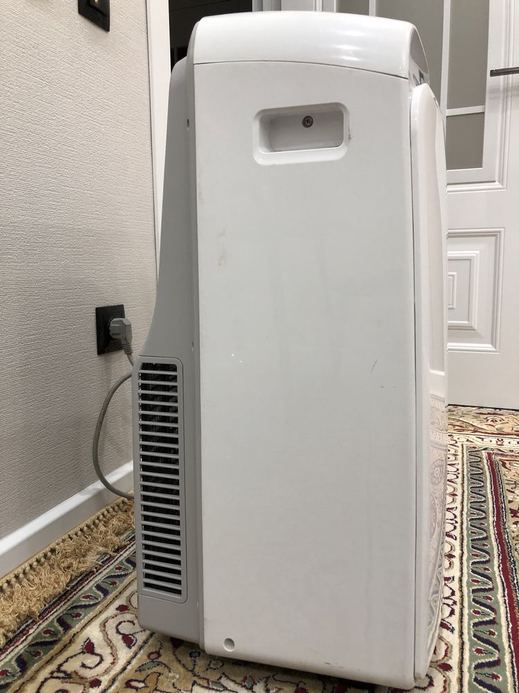 Кондиционер Midea