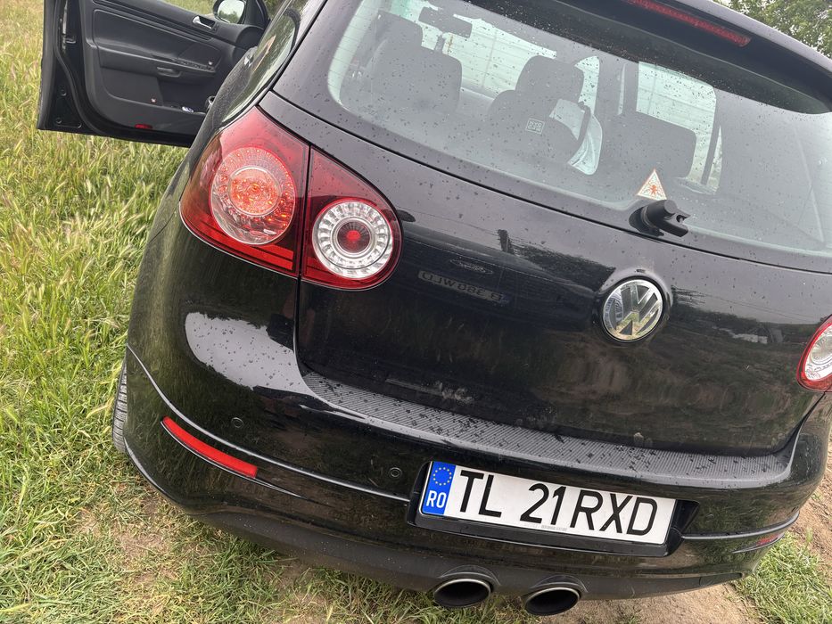 Golf V pachet R-line