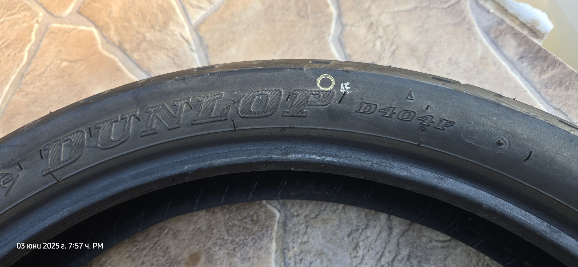 Гума Dunlop D404F 100/90/19