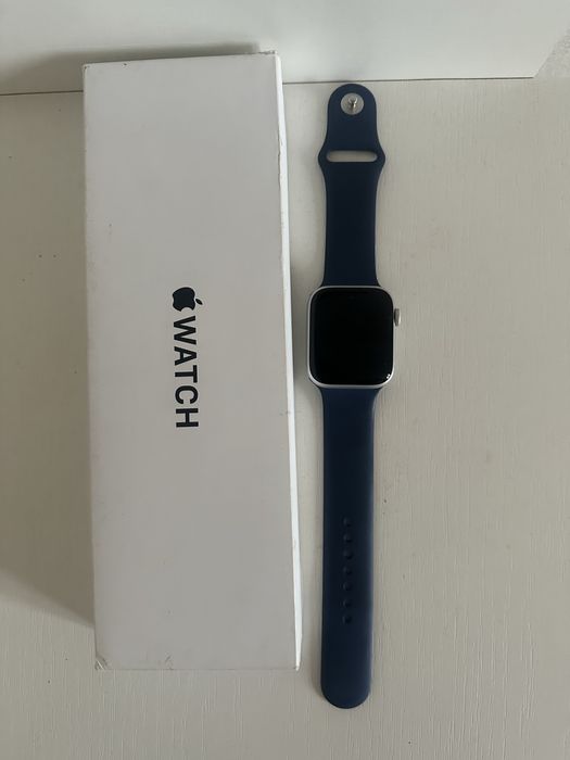 Apple Watch Se ( GPS, 2 - го поколения, Корпус 44 мм- Алюминий