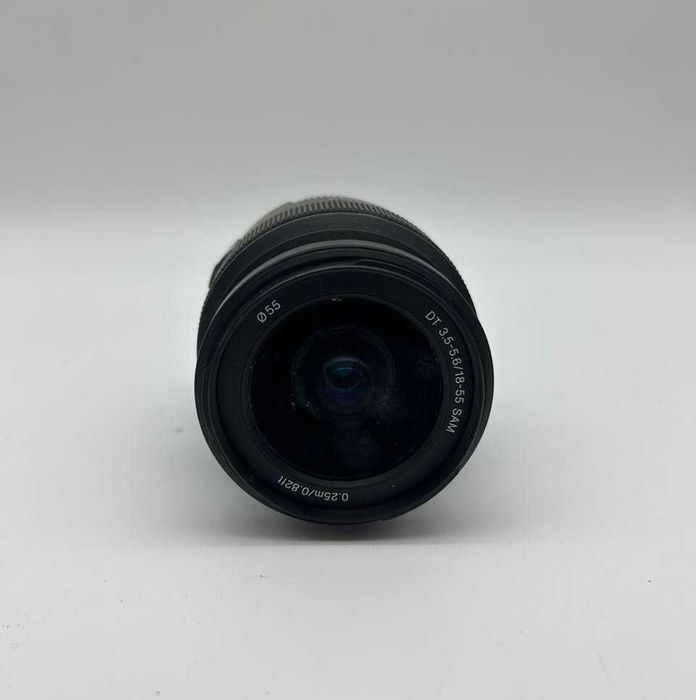 Sony DT 3.5-5.6/18-55 SAM 0.25m/0.82ft ф55