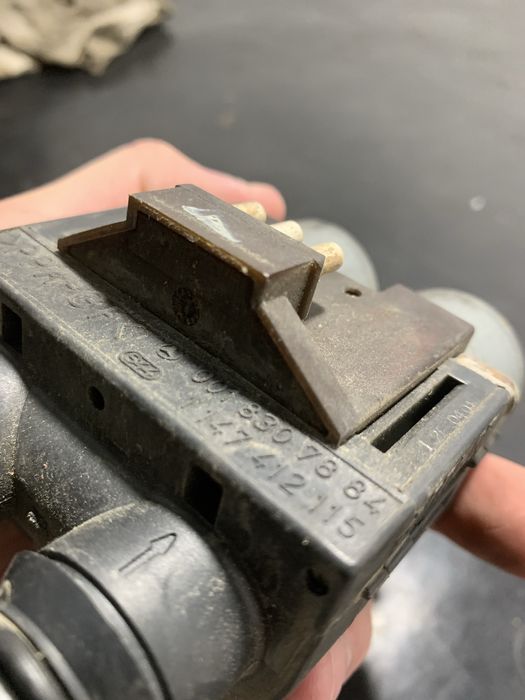 Pompa recirculare apa Mercedes E-Class W210 2.2 CDI 0018307884